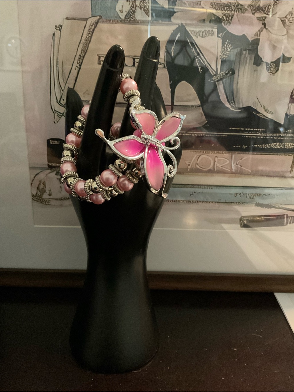 Pink Butterfly Beaded Stretch Bracelet. Double Strand Bracelet. NWOT.